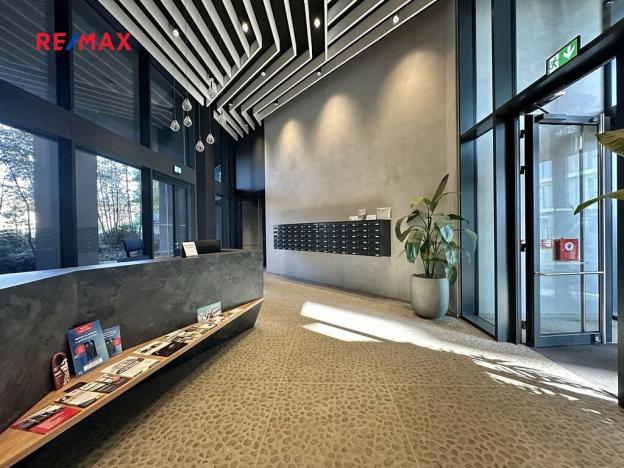 Pronájem bytu 2+kk, Praha - Strašnice, Ramonova, 50 m2