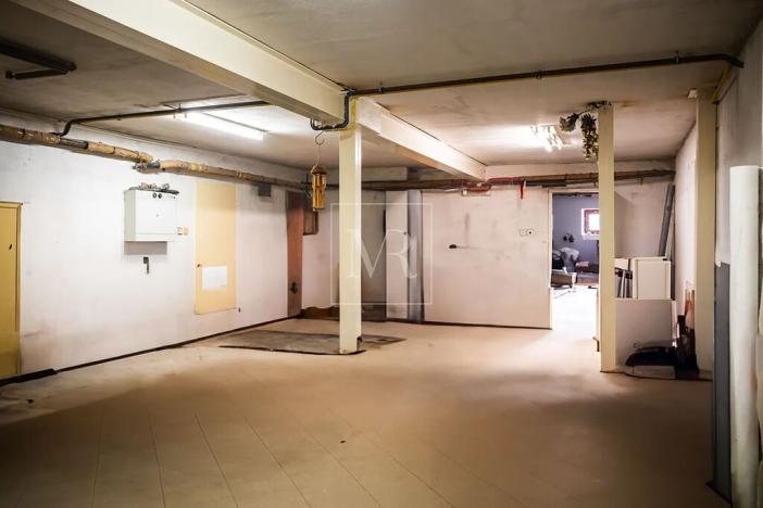 Prodej komerční nemovitosti, Sulice, Hlavní, 370 m2