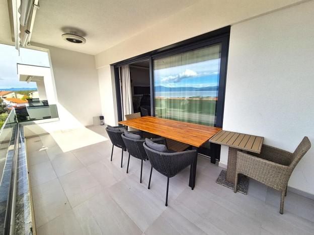 Prodej bytu 3+kk, Malinska, Chorvatsko, 79 m2