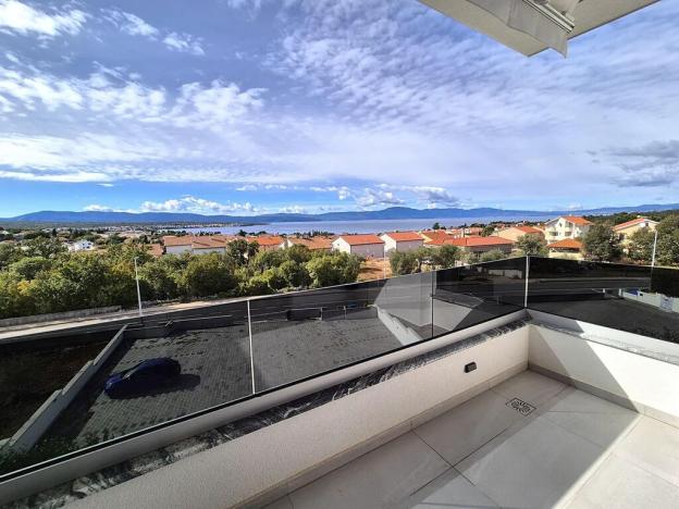 Prodej bytu 3+kk, Malinska, Chorvatsko, 79 m2