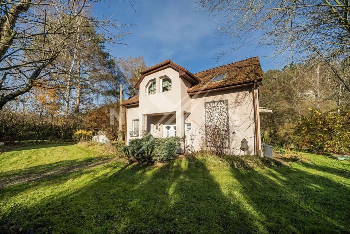 Prodej rodinného domu, Český Šternberk, 237 m2