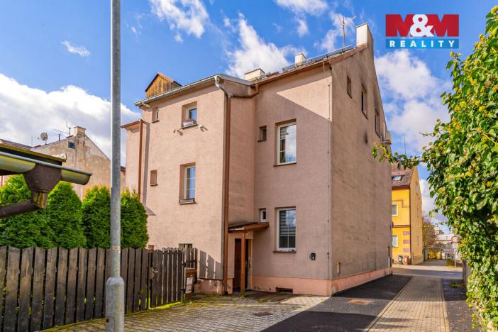 Prodej bytu 3+1, Karlovy Vary, Příčná, 76 m2