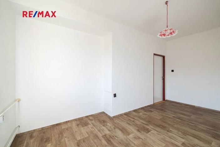 Prodej bytu 3+1, Plzeň, Částkova, 64 m2