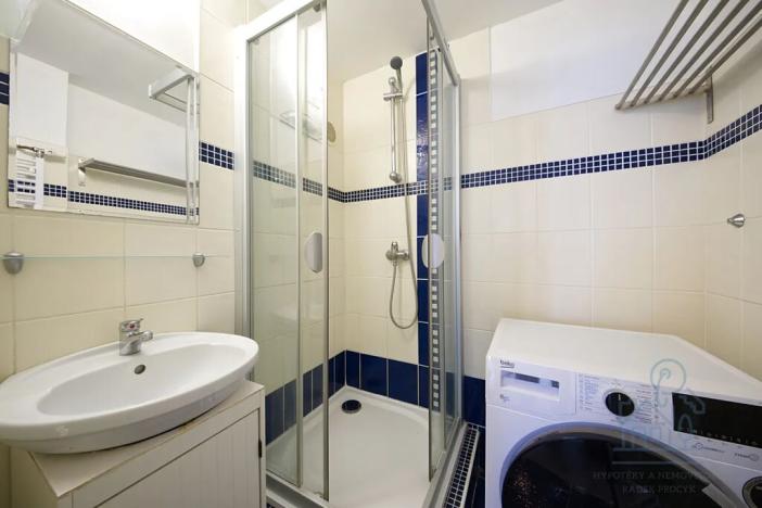 Pronájem bytu 2+1, Praha - Vršovice, Amurská, 53 m2