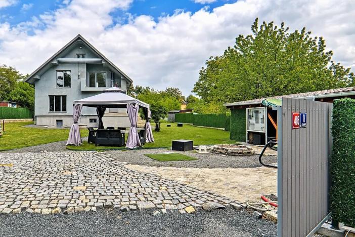 Prodej rodinného domu, Říčany, 200 m2