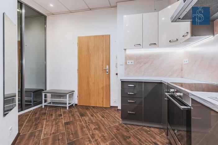 Prodej bytu 2+kk, Praha - Nusle, Slavojova, 51 m2