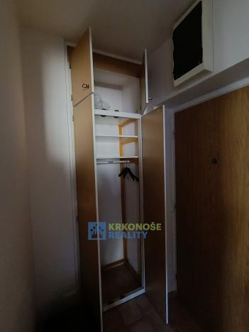 Prodej bytu 2+kk, Úpice, Národní, 43 m2