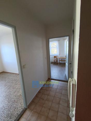 Prodej bytu 2+kk, Úpice, Národní, 43 m2