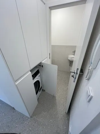 Pronájem bytu 1+kk, Praha - Krč, Murgašova, 42 m2