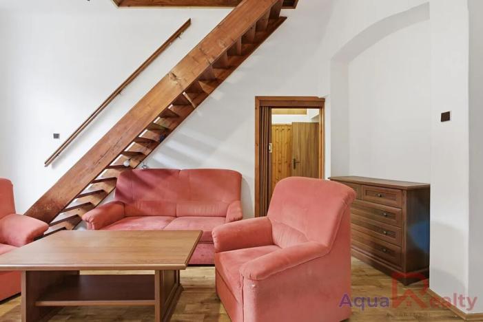 Prodej bytu 4+1, Karlovy Vary, Moskevská, 102 m2