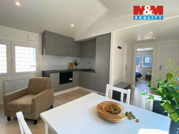 Prodej mobilheimu, Holice, Dudychova, 57 m2