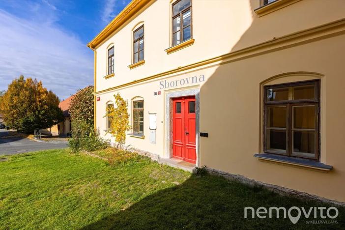 Prodej rodinného domu, Zbraslavice, 588 m2