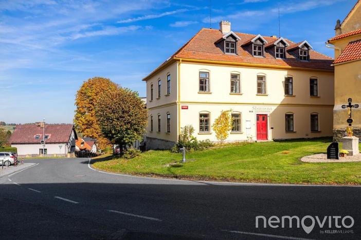 Prodej rodinného domu, Zbraslavice, 588 m2