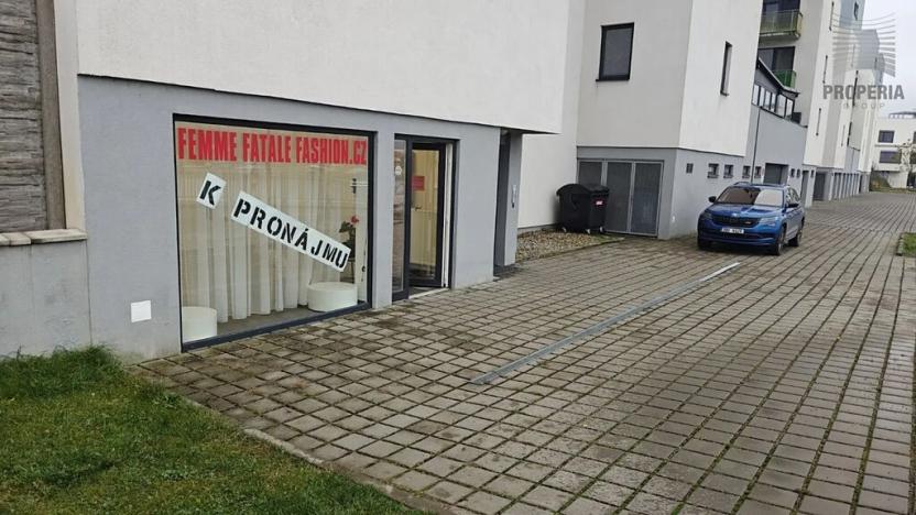 Pronájem obchodního prostoru, Ivančice, Boží Hora, 30 m2