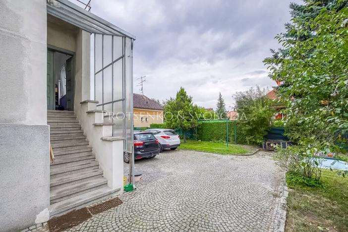 Prodej činžovního domu, České Budějovice, Lidická tř., 652 m2