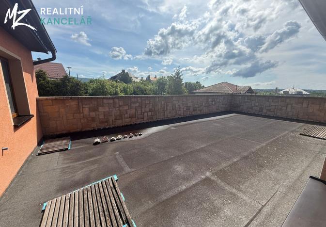 Prodej rodinného domu, Mrsklesy, 437 m2