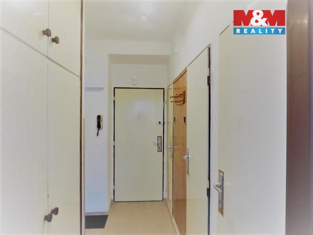 Pronájem bytu 1+1, Praha - Kobylisy, Pakoměřická, 42 m2