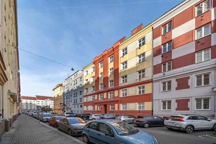 Pronájem bytu 2+kk, Plzeň, Vrchlického, 46 m2