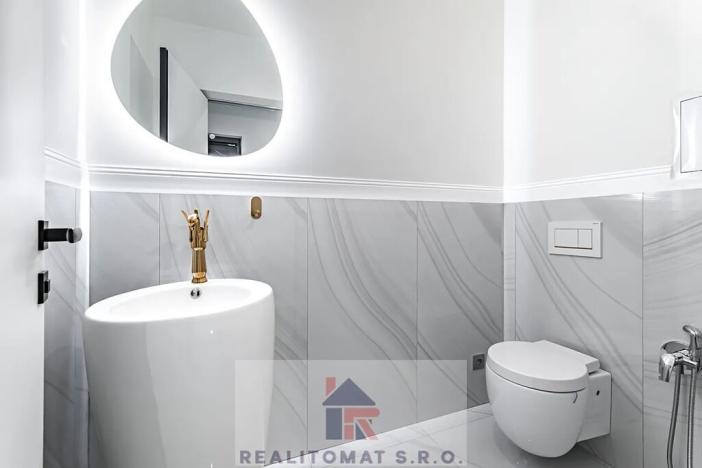 Prodej bytu 4+kk, Praha - Komořany, Pod lesem, 127 m2