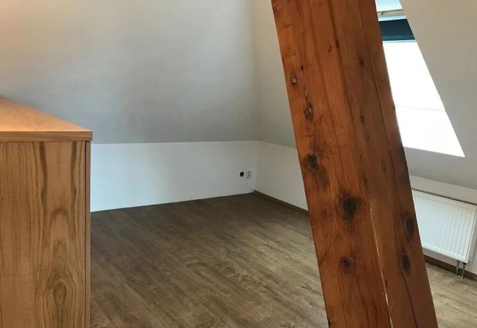 Pronájem bytu 2+kk, Tlučná, V Rybníčkách, 55 m2