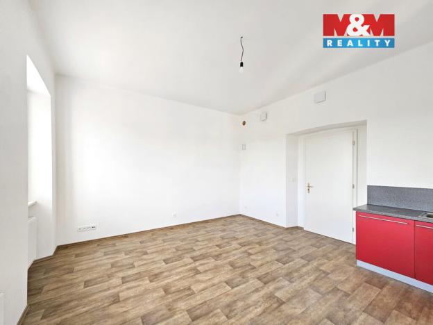 Pronájem bytu 1+kk, Studeněves, 31 m2