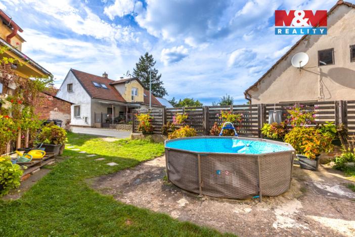 Prodej bytu 2+1, Kryry, Dukelská, 46 m2