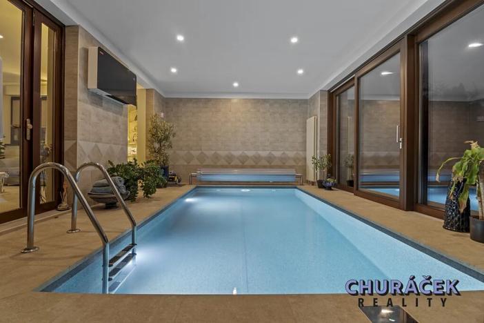 Prodej rodinného domu, Ohrobec, Oblouková, 446 m2