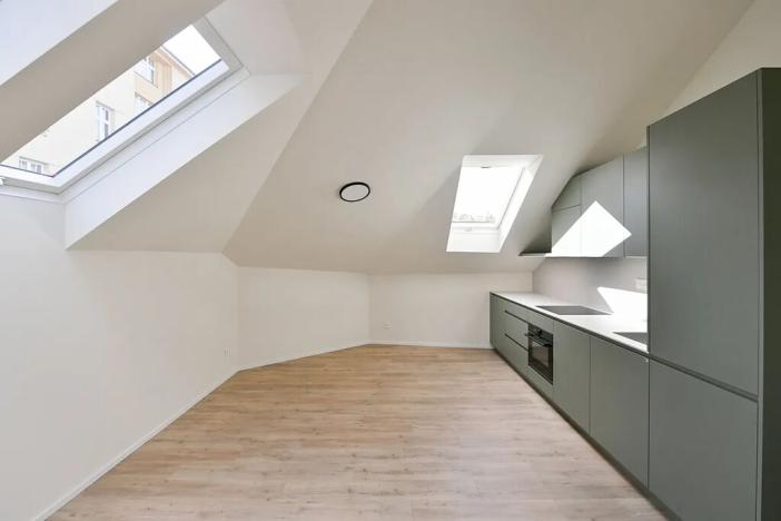 Pronájem bytu 2+kk, Praha - Nusle, Boleslavova, 43 m2