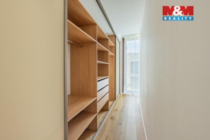 Prodej rodinného domu, Praha - Libuš, V Hrobech, 279 m2