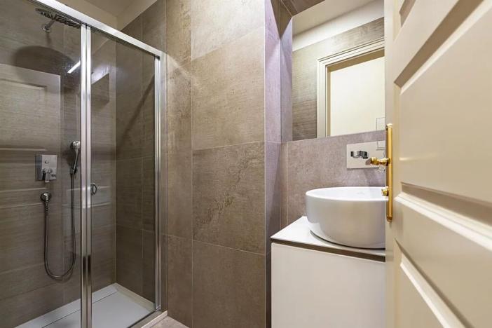 Pronájem bytu 3+1, Praha - Nové Město, Bolzanova, 93 m2