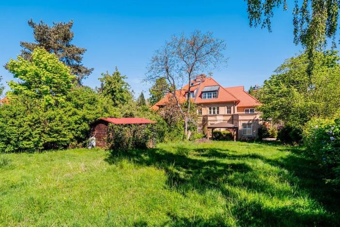 Pronájem vily, Praha - Střešovice, Cukrovarnická, 227 m2