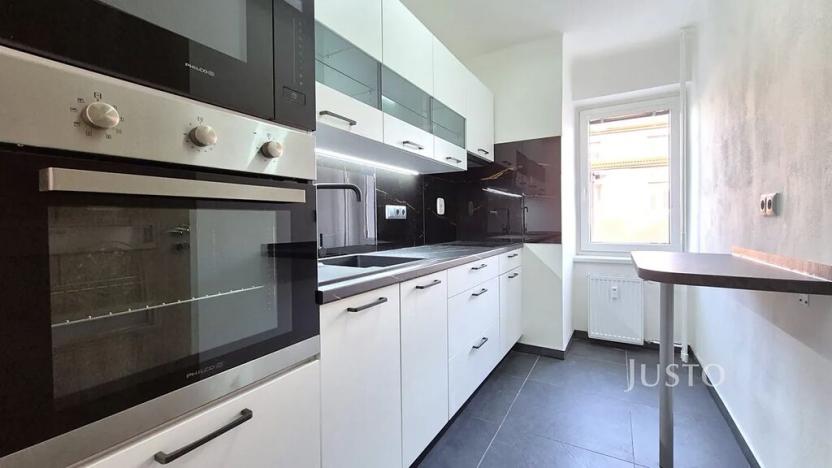 Pronájem bytu 2+1, Písek, Švantlova, 45 m2