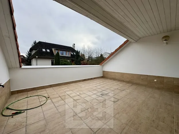 Pronájem rodinného domu, Česká, 200 m2