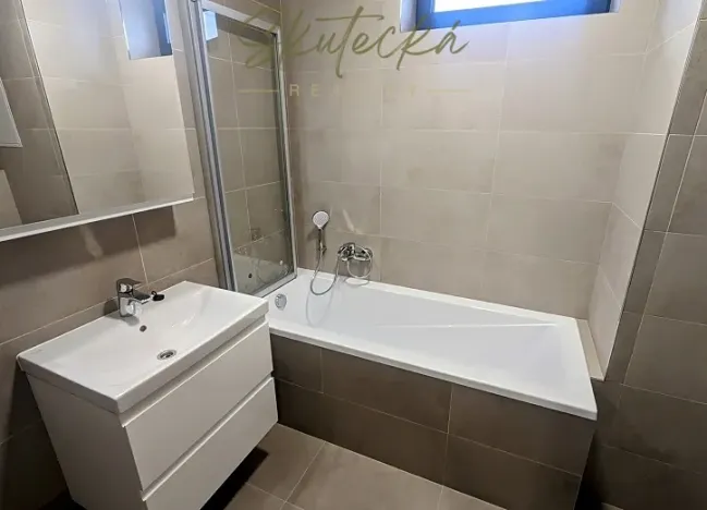 Pronájem bytu 2+kk, Hodonín, 62 m2