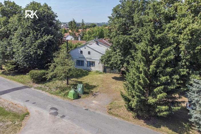 Prodej rodinného domu, Nová Ves I, Legerovo nám., 470 m2