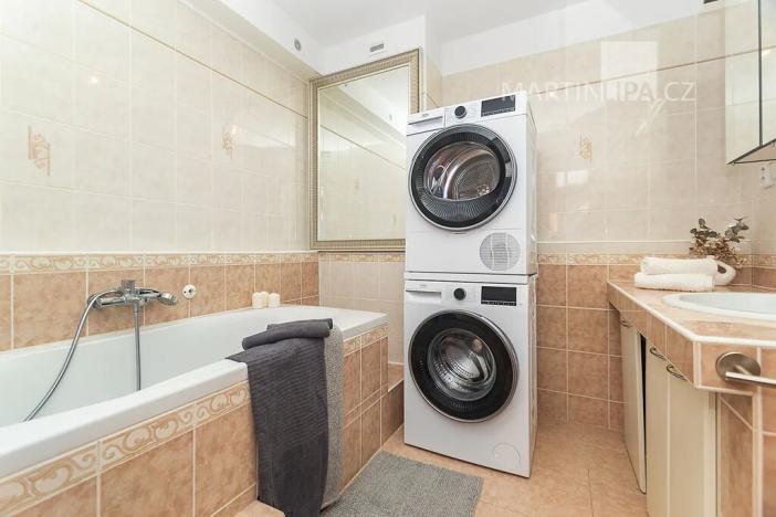 Prodej bytu 3+kk, Praha - Střížkov, Vysočanská, 71 m2