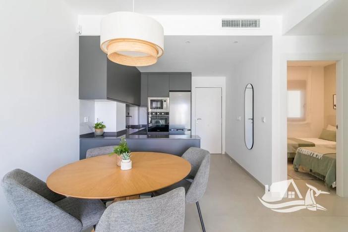 Prodej bytu 3+kk, Torrevieja, Španělsko, 60 m2