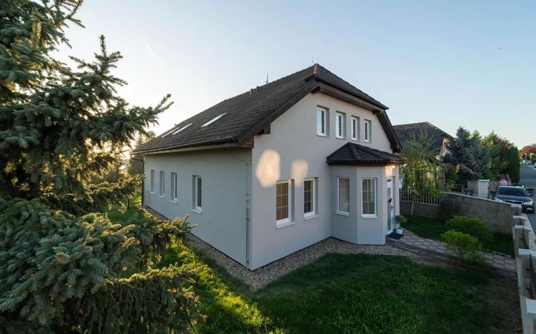 Prodej rodinného domu, Popovičky, Na Skalce, 340 m2
