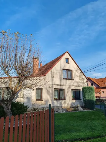 Prodej rodinného domu, Jindřichovice pod Smrkem, 205 m2