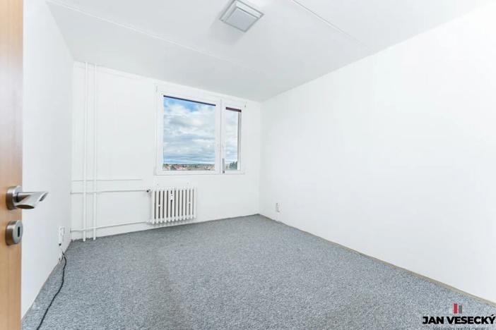 Prodej bytu 3+1, Praha - Horní Počernice, Lhotská, 73 m2