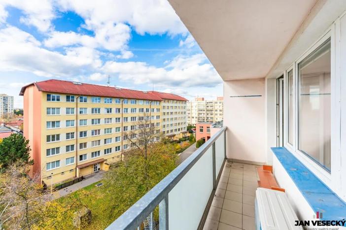 Prodej bytu 3+1, Praha - Horní Počernice, Lhotská, 73 m2