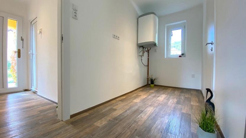 Pronájem bytu 2+1, Beroun - Beroun-Město, Zahořanská, 66 m2