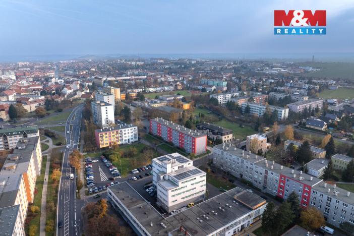 Pronájem kanceláře, Louny, Březinova, 166 m2