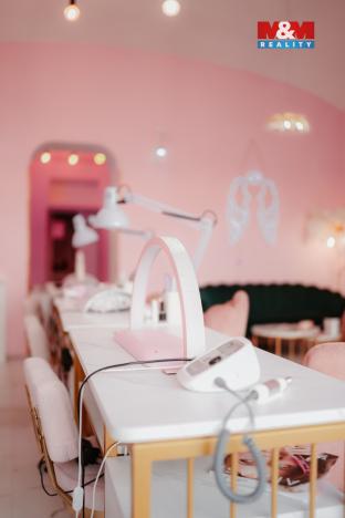 Prodej obchodního prostoru, Náchod, 65 m2