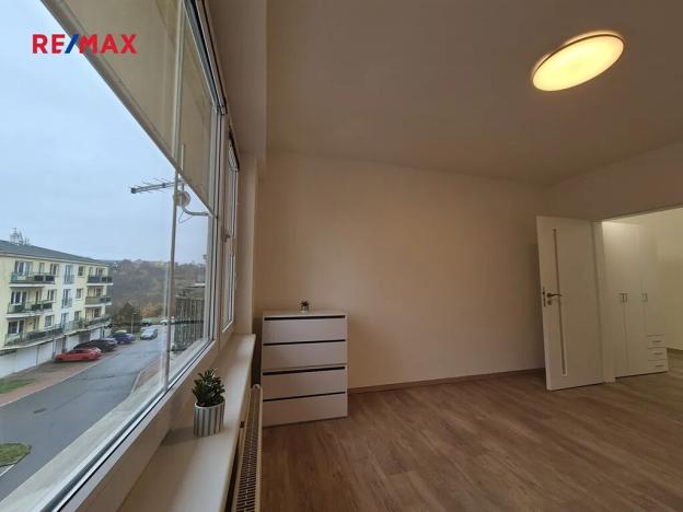 Pronájem bytu 2+kk, Kladno, Vojtěcha Lanny, 51 m2