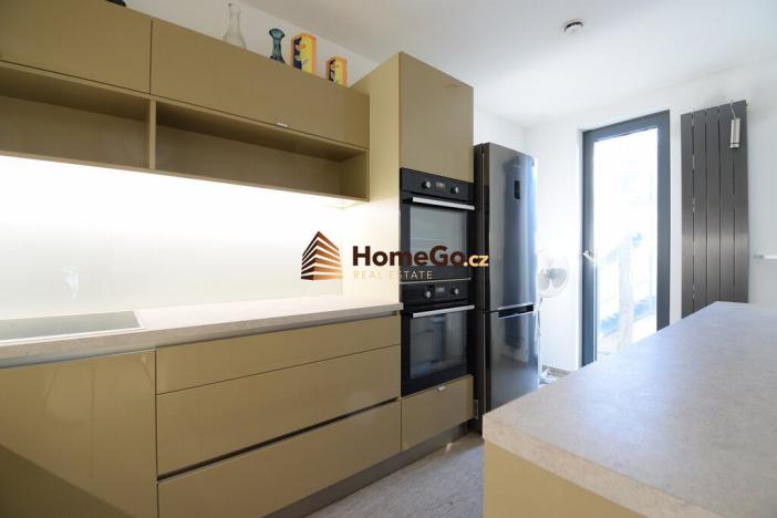 Pronájem kanceláře, Praha - Klánovice, Slavětínská, 50 m2