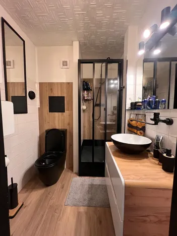 Prodej bytu 1+1, Karlovy Vary, Foersterova, 32 m2