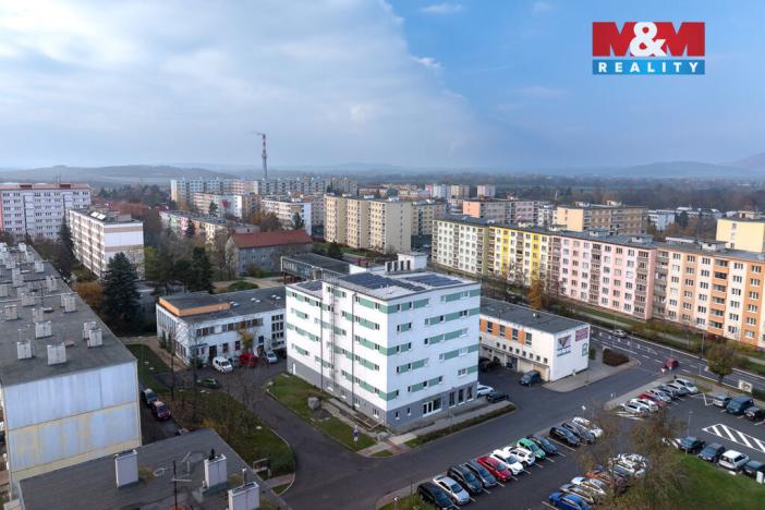Pronájem obchodního prostoru, Louny, Březinova, 210 m2