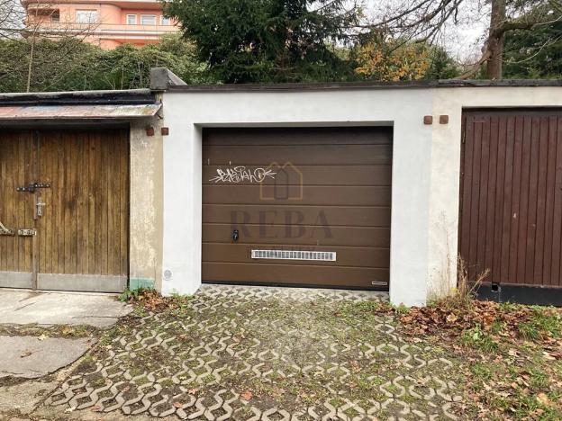 Prodej garáže, Liberec, Chelčického, 20 m2