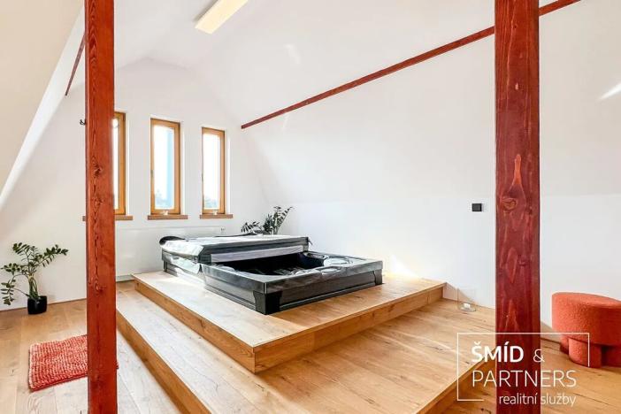 Prodej bytu 2+kk, Kolín, Raisova, 82 m2